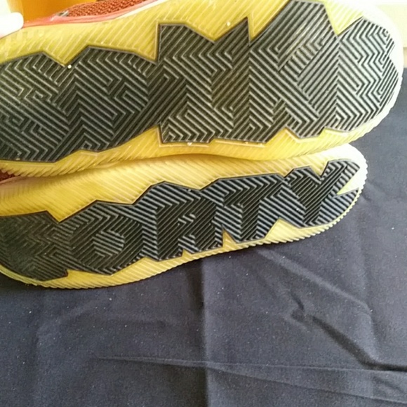 Jordan Spizike Forty "Las Vegas" - Picture 4 of 6